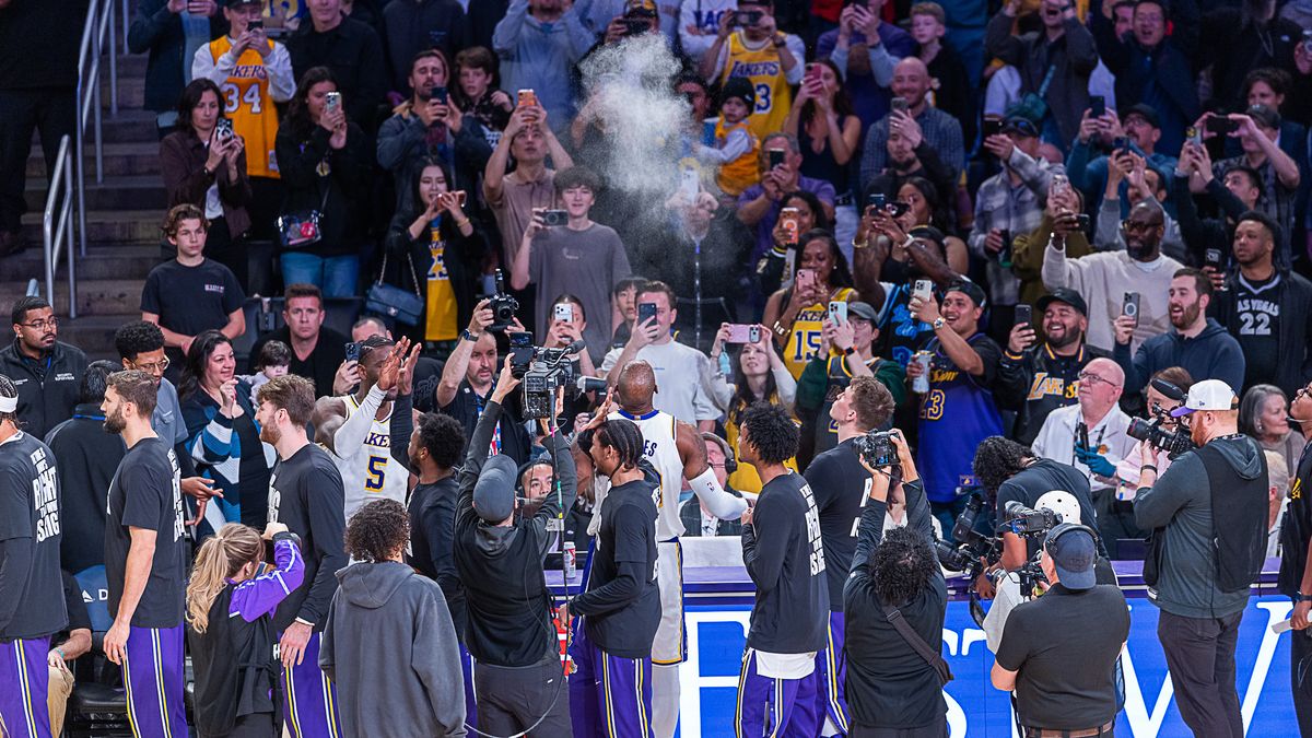 Los Angeles Lakers Lebron James 23 during NBA game against the Toronto Raptors on Sunday January 18th, 2026, in Los Angeles California. Los Angeles Lakers Lebron James 23 during NBA game against the Toronto Raptors on Sunday January 18th, 2026, in Los Angeles California.