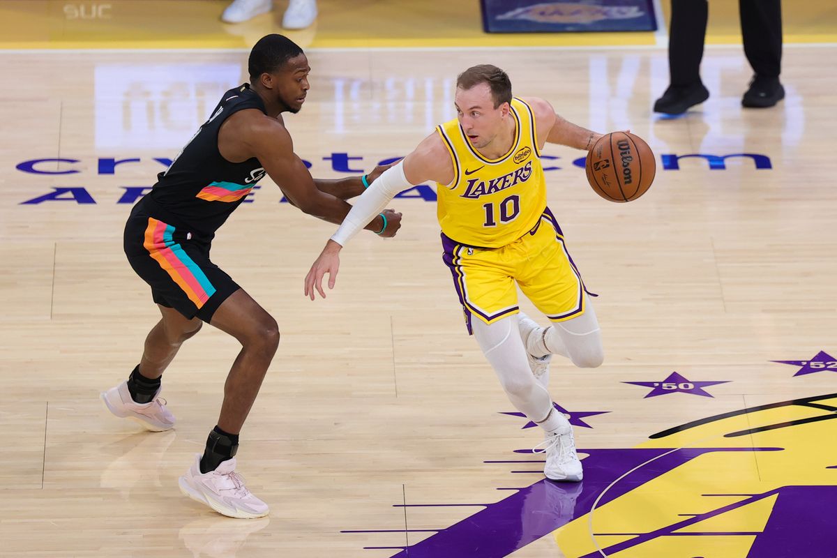 Los Angeles Lakers guard Luke Kennard (10) dribbles the basketball during an NBA game against the San Antonio Spurs on February 10, 2026 in Los Angeles, CA. Los Angeles Lakers guard Luke Kennard (10) dribbles the basketball during an NBA game against the San Antonio Spurs on February 10, 2026 in Los Angeles, CA.