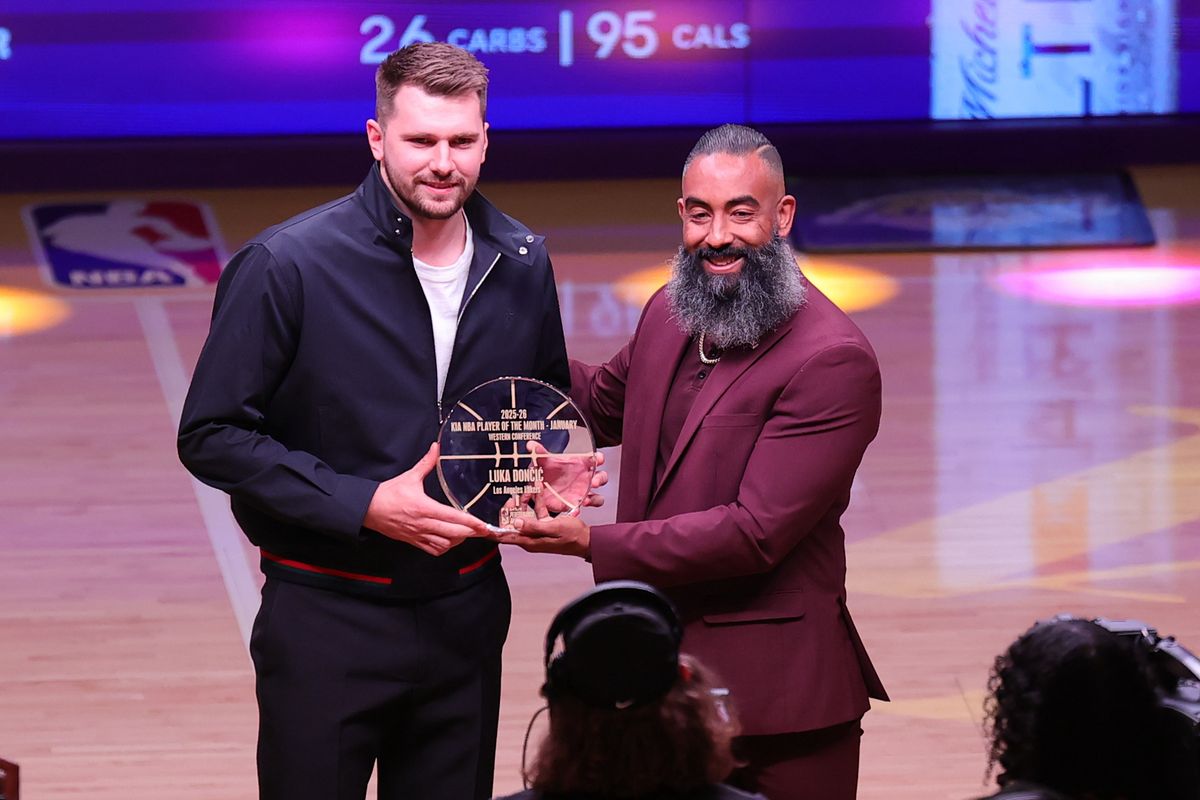 Los Angeles Lakers guard Luka Doncic (77) receives the NBA Player of the Month Award during an NBA game against the San Antonio Spurs on February 10, 2026 in Los Angeles, CA. Los Angeles Lakers guard Luka Doncic (77) receives the NBA Player of the Month Award during an NBA game against the San Antonio Spurs on February 10, 2026 in Los Angeles, CA.