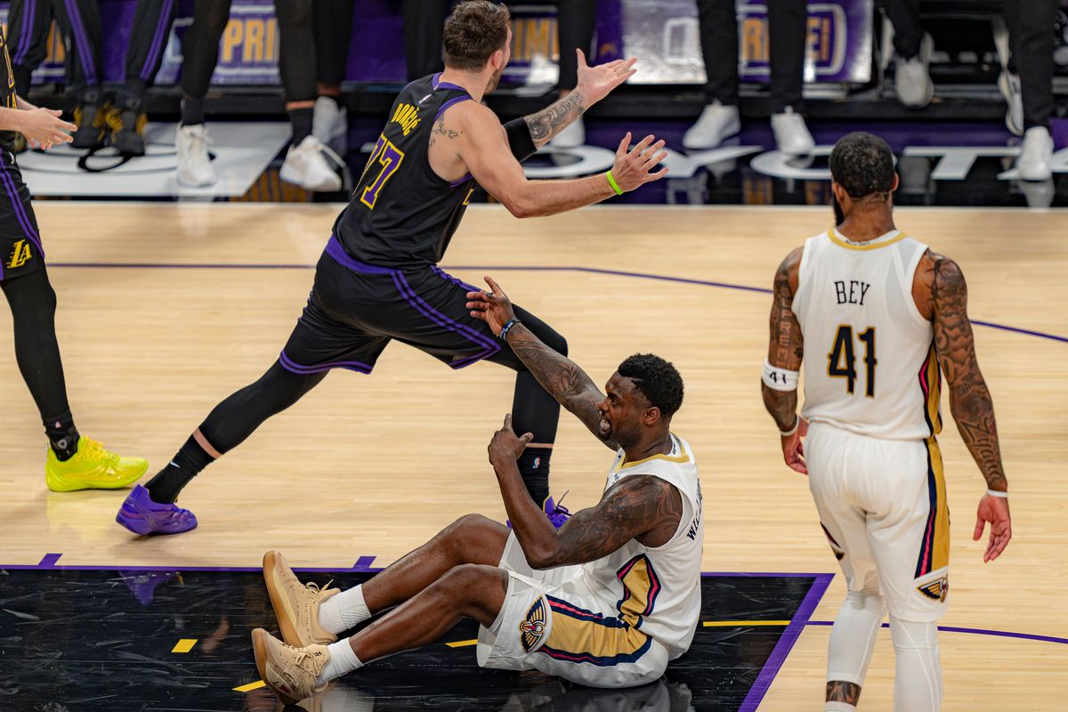 New Orleans Pelicans forward Zion Williamson (1) blaming Luka Doncic for a foul during an NBA basketball game against the Los Angeles Lakers on March 3rd, 2026 in Los Angeles, CA. New Orleans Pelicans forward Zion Williamson (1) blaming Luka Doncic for a foul during an NBA basketball game against the Los Angeles Lakers on March 3rd, 2026 in Los Angeles, CA.