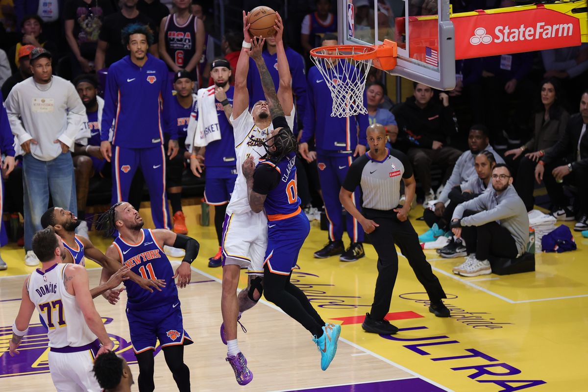 Los Angeles Lakers center Jaxson Hayes (11) catches a lob pass during an NBA game against the New York Knicks on March 8, 2026 in Los Angeles, CA. Los Angeles Lakers center Jaxson Hayes (11) catches a lob pass during an NBA game against the New York Knicks on March 8, 2026 in Los Angeles, CA.