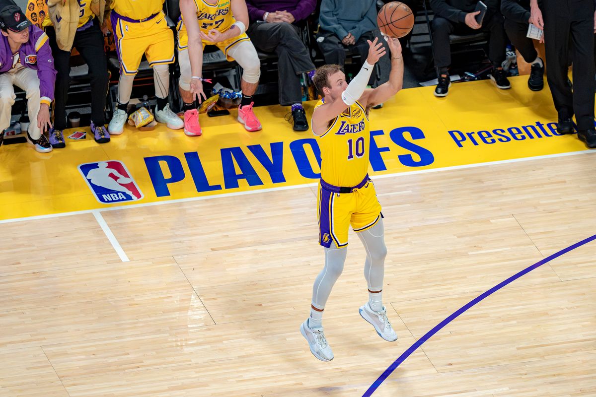 Los Angeles Lakers guard Luke Kennard (10) shoots a three pointer during an NBA basketball game against the Houston Rockets on April 18th, 2026 in Los Angeles, CA. Los Angeles Lakers guard Luke Kennard (10) shoots a three pointer during an NBA basketball game against the Houston Rockets on April 18th, 2026 in Los Angeles, CA.