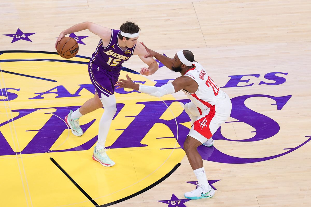 Los Angeles Lakers guard Austin Reaves (15) dribbles the basketball during an NBA playoffs game against the Houston Rockets on April 29, 2026 in Los Angeles, CA. Los Angeles Lakers guard Austin Reaves (15) dribbles the basketball during an NBA playoffs game against the Houston Rockets on April 29, 2026 in Los Angeles, CA.
