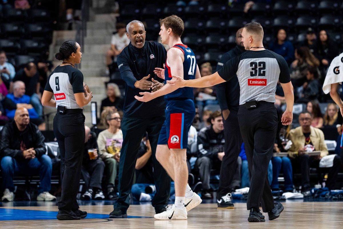 San Diego Clippers guard Matt Allocco (27) argues with officials during a G League Basketball game between Sioux Falls and San Diego, Saturday December 27, 2025 at Frontwave Arena in Oceanside, Calif. San Diego Clippers guard Matt Allocco (27) argues with officials during a G League Basketball game between Sioux Falls and San Diego, Saturday December 27, 2025 at Frontwave Arena in Oceanside, Calif.