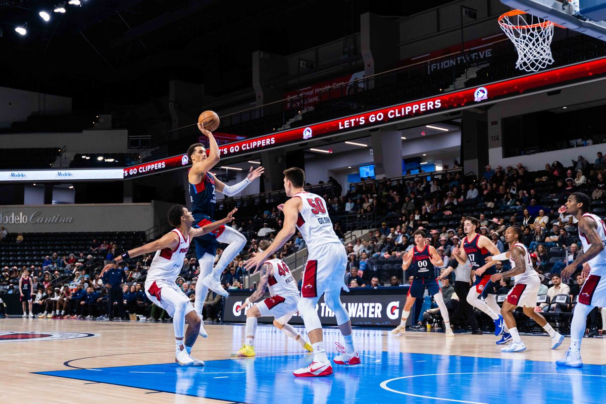 San Diego Clippers forward Patrick Baldwin (23) attempts a shot during a NBA G League Basketball game between Sioux Falls and San Diego, Sunday December 28, 2025 at Frontwave Arena in Oceanside, Calif. San Diego Clippers forward Patrick Baldwin (23) attempts a shot during a NBA G League Basketball game between Sioux Falls and San Diego, Sunday December 28, 2025 at Frontwave Arena in Oceanside, Calif.