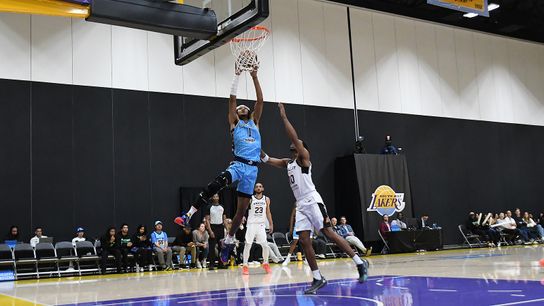 South Bay Lakers sweep Valley Suns to open season taken at UCLA Health Training Center (South Bay Lakers)