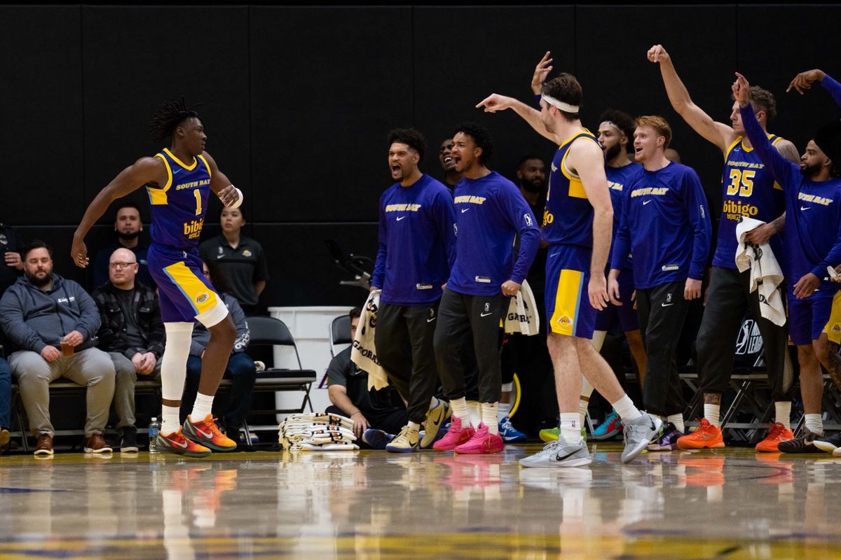 South Bay Lakers forward Adou Theiro (1) celebrates with teammates after a made shot during an NBA G League basketball game against the Santa Cruz Warriors on Friday, Nov. 21, 2025, in El Segundo, Calif. South Bay Lakers forward Adou Theiro (1) celebrates with teammates after a made shot during an NBA G League basketball game against the Santa Cruz Warriors on Friday, Nov. 21, 2025, in El Segundo, Calif.