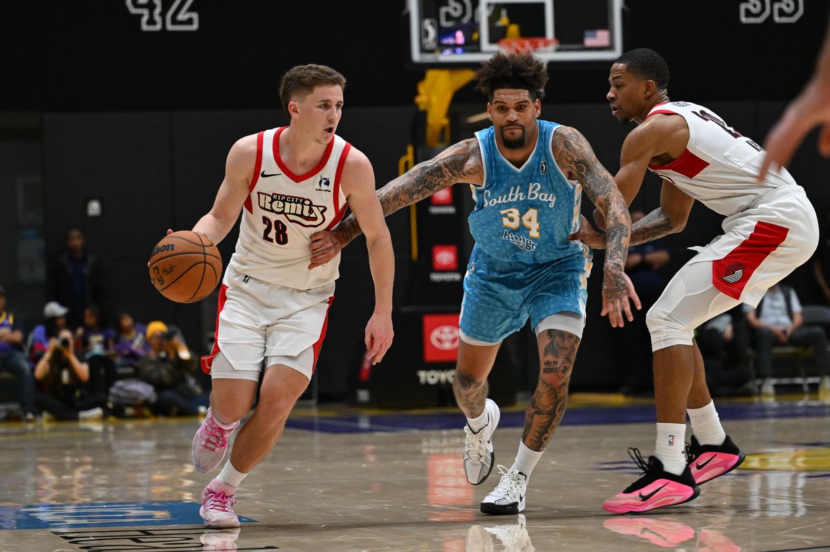 Rip City Remix guard, Sean Pedulla, #28 uses a screen during an NBA G League basketball game against the South Bay Lakers, Saturday December 13, 2025 at UCLA Health Training Center in El Segundo, Calif. Rip City Remix guard, Sean Pedulla, #28 uses a screen during an NBA G League basketball game against the South Bay Lakers, Saturday December 13, 2025 at UCLA Health Training Center in El Segundo, Calif.