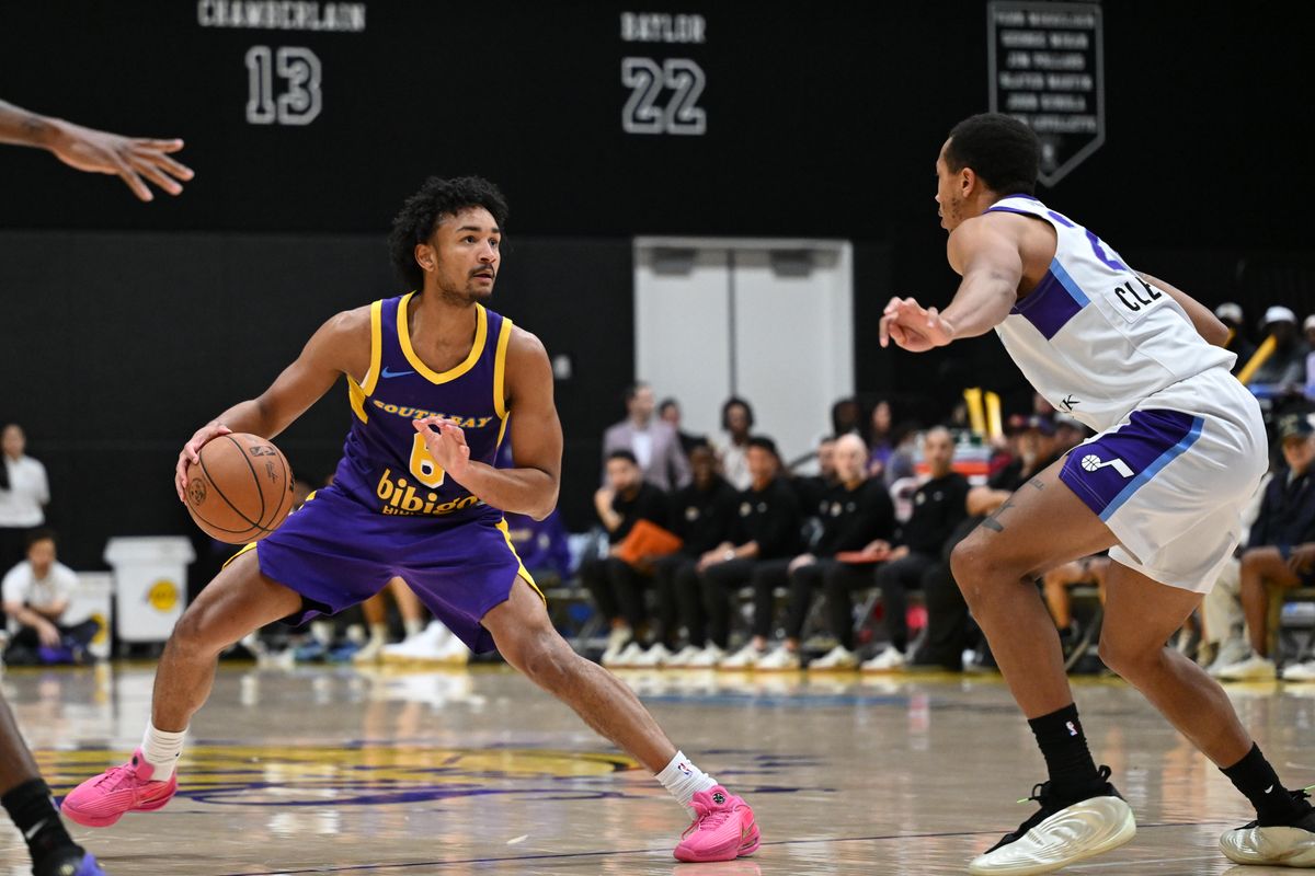 South Bay Lakers guard Kobe Bufkin (6) steps back for a jumper during a G-League basketball game between the South Bay Lakers and Salt Lake City Stars Saturday, January 31, 2026 at UCLA Health Training Center in El Segundo, Calif. South Bay Lakers guard Kobe Bufkin (6) steps back for a jumper during a G-League basketball game between the South Bay Lakers and Salt Lake City Stars Saturday, January 31, 2026 at UCLA Health Training Center in El Segundo, Calif.