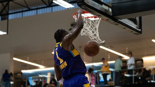 TST Images: South Bay Lakers beat Grand Rapids Gold, 119-111, in El Segundo taken at UCLA Health Training Center (South Bay Lakers)