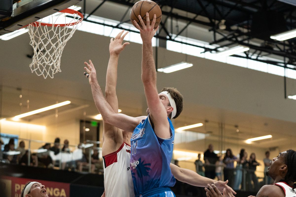 South Bay Lakers center Drew Timme (11) attacks the middle of the court and scores on a layup during G League game against the Sioux Falls Skyforce on March 28, 2026 in El Segundo, CA. South Bay Lakers center Drew Timme (11) attacks the middle of the court and scores on a layup during G League game against the Sioux Falls Skyforce on March 28, 2026 in El Segundo, CA.