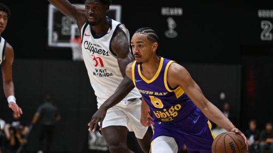 South Bay Lakers fend off the San Diego Clippers, punch ticket to conference semifinals taken AT UCLA HEALTH TRAINING CENTER (South Bay Lakers). Photo by Edwin So - The Sporting Tribune