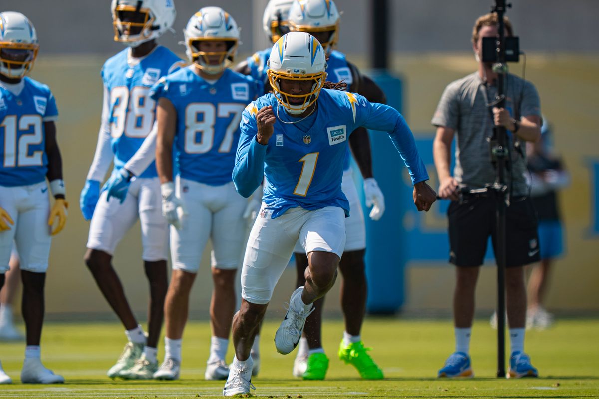 Los Angeles Chargers wide receiver Quentin Johnston (1) during Chargers training camp at the Bolt on Wednesday, July 29th in El Segundo, CA. Los Angeles Chargers wide receiver Quentin Johnston (1) during Chargers training camp at the Bolt on Wednesday, July 29th in El Segundo, CA.