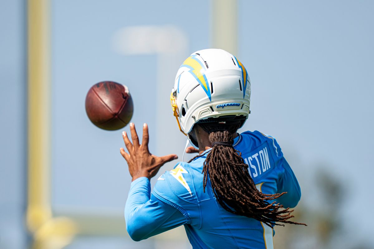 Los Angeles Chargers wide receiver Quentin Johnston (1) during Chargers training camp at The Bolt on Monday, July 30th in El Segundo, CA. Los Angeles Chargers wide receiver Quentin Johnston (1) during Chargers training camp at The Bolt on Monday, July 30th in El Segundo, CA.