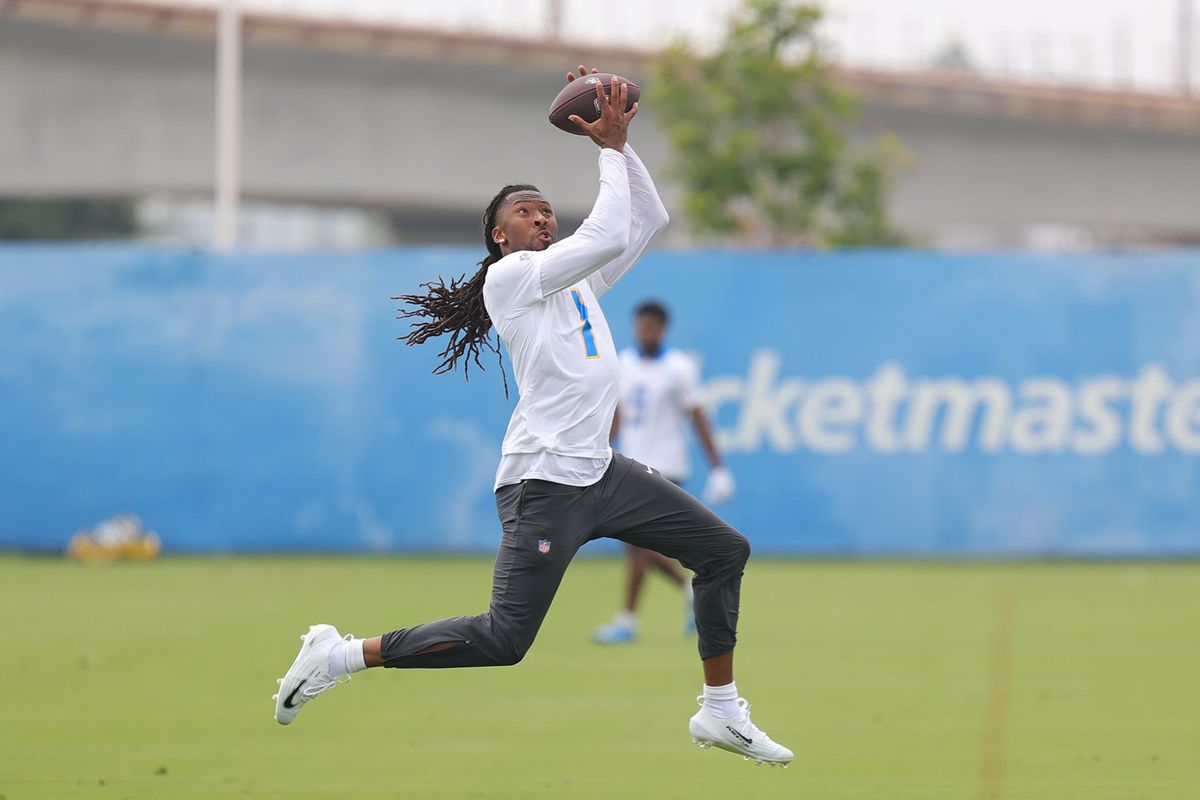 Los Angeles Chargers wide receiver catches Quentin Johnson (1) catches a pass during Chargers organized team activities on May 8th, 2026 in El Segundo, CA. Los Angeles Chargers wide receiver catches Quentin Johnson (1) catches a pass during Chargers organized team activities on May 8th, 2026 in El Segundo, CA.