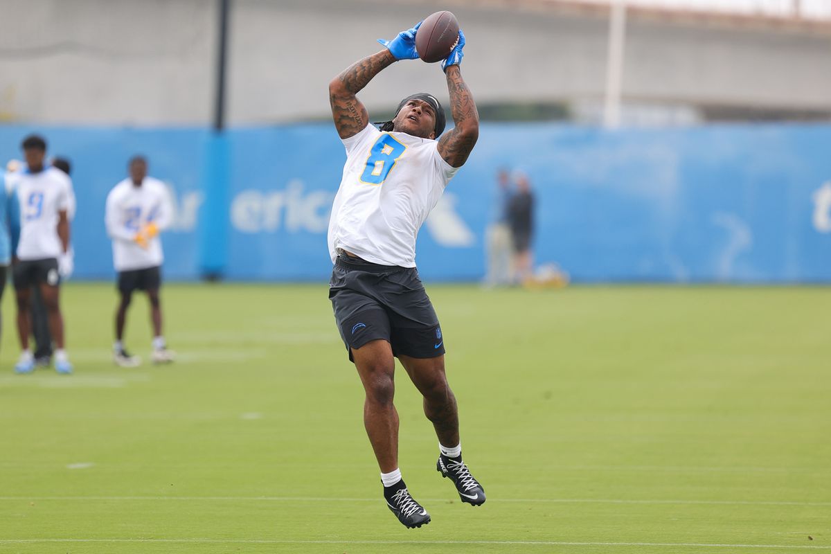 Los Angeles Chargers running back Omarion Hampton (8) catches a pass during Chargers organized team activities on May 11th, 2026 in El Segundo, CA. Los Angeles Chargers running back Omarion Hampton (8) catches a pass during Chargers organized team activities on May 11th, 2026 in El Segundo, CA.