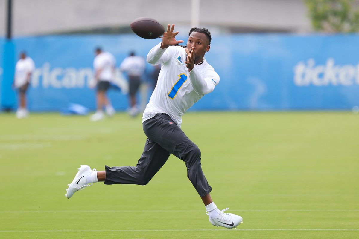 Los Angeles Chargers wide receiver catches Quentin Johnson (1) catches a pass during Chargers organized team activities on May 8th, 2026 in El Segundo, CA. Los Angeles Chargers wide receiver catches Quentin Johnson (1) catches a pass during Chargers organized team activities on May 8th, 2026 in El Segundo, CA.