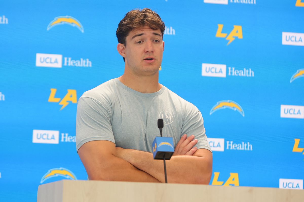 Los Angeles Chargers tight end Charlie Kolar (88) addressing the press during Chargers organized team activities on May 11th, 2026 in El Segundo, CA. Los Angeles Chargers tight end Charlie Kolar (88) addressing the press during Chargers organized team activities on May 11th, 2026 in El Segundo, CA.