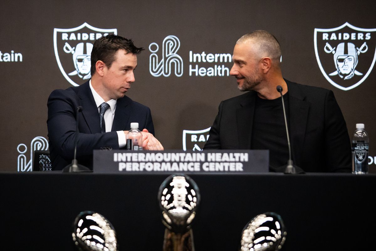 Las Vegas Raiders newly hired head coach Klint Kubiak shakes the hand of Raiders’ general manager John Spytek after a press conference, Tuesday February 10, 2026 in Henderson, Nev. Las Vegas Raiders newly hired head coach Klint Kubiak shakes the hand of Raiders’ general manager John Spytek after a press conference, Tuesday February 10, 2026 in Henderson, Nev.