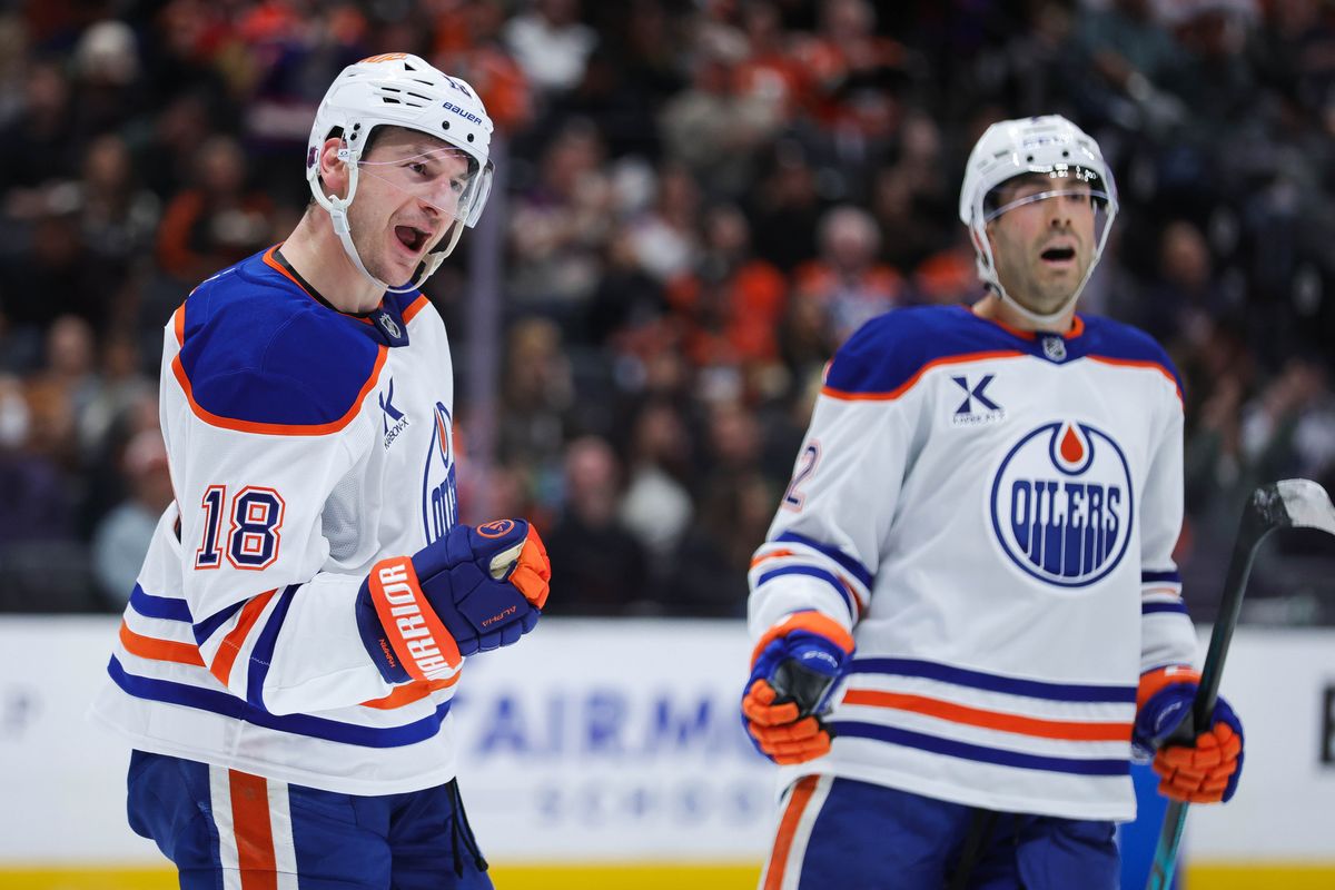 Edmonton Oilers left wing Zach Hyman (18) celebrates after scoring during the NHL game against the Anaheim Ducks, Wednesday February 25th, 2026 at Honda Center in Anaheim, Calif. Edmonton Oilers left wing Zach Hyman (18) celebrates after scoring during the NHL game against the Anaheim Ducks, Wednesday February 25th, 2026 at Honda Center in Anaheim, Calif.