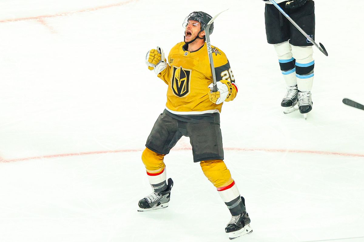 Vegas Golden Knights F Nic Dowd (26) roars after he scores the go-ahead goal against the Utah Mammoth in Round 1 of the NHL Playoffs on Sunday, April 19, 2026, in Las Vegas, Nevada. Vegas Golden Knights F Nic Dowd (26) roars after he scores the go-ahead goal against the Utah Mammoth in Round 1 of the NHL Playoffs on Sunday, April 19, 2026, in Las Vegas, Nevada.