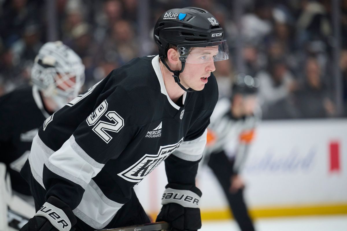 Los Angeles Kings defenseman Brandt Clarke (92) sets for a face off against the Kraken at the crypto.com Arena on December 23,2025 in Los Angeles, California. Los Angeles Kings defenseman Brandt Clarke (92) sets for a face off against the Kraken at the crypto.com Arena on December 23,2025 in Los Angeles, California.