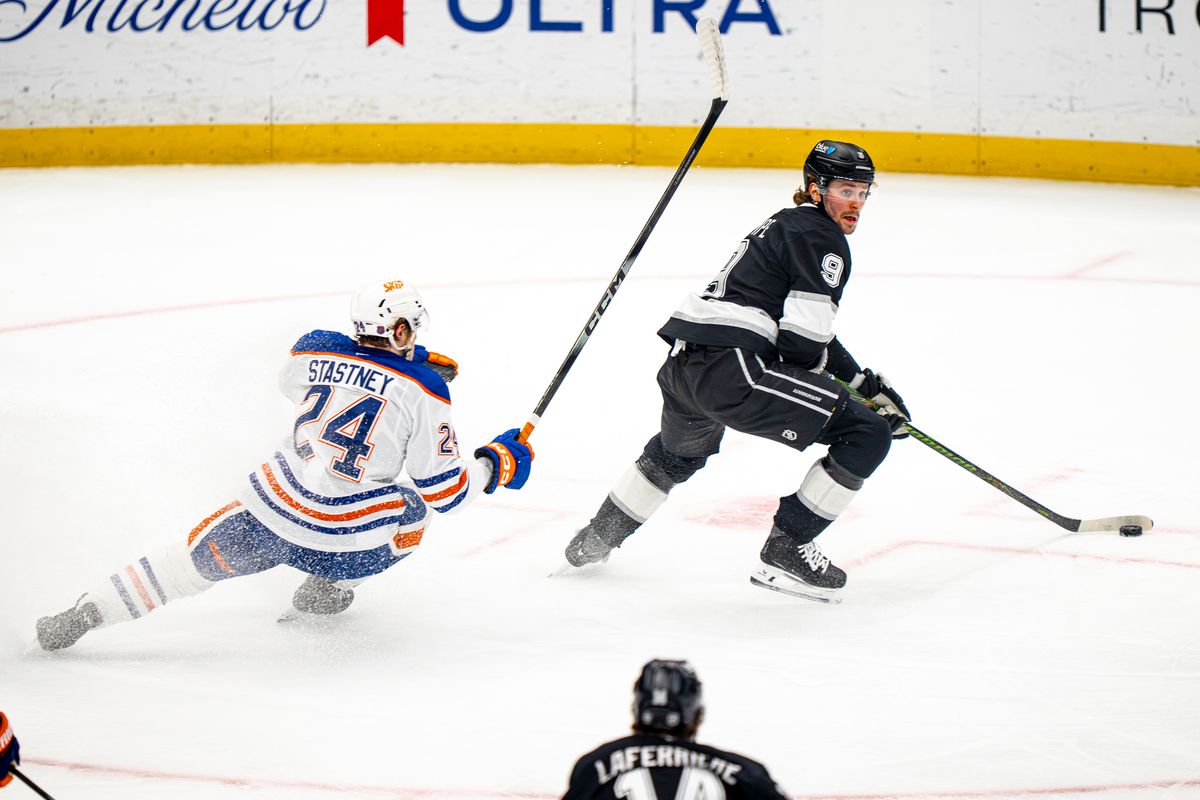 Los Angeles Kings defenseman Drew Doughty (8) turning the puck over for the Kings during an NHL hockey game against the Edmonton Oilers on February 26th, 2026 in Los Angeles, CA. Los Angeles Kings defenseman Drew Doughty (8) turning the puck over for the Kings during an NHL hockey game against the Edmonton Oilers on February 26th, 2026 in Los Angeles, CA.