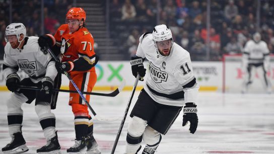 Kings' Anze Kopitar continues to shine in 19th season taken at Crypto.com Arena (Los Angeles Kings)