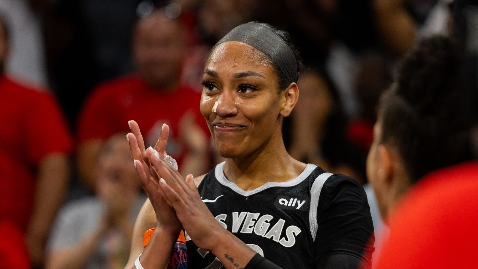 A'ja Wilson sets Aces' career scoring record in win over Wings