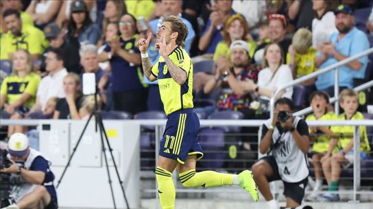 Forward Tyler Boyd claimed off waivers by LAFC taken in Los Angeles (LAFC)