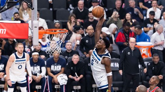 Edwards drops 31, lifts Wolves over Clippers taken at Intuit Dome (Los Angeles Clippers). Photo by Jordan Teller - The Sporting Tribune