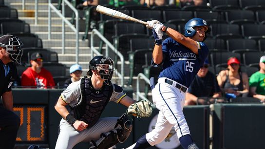. UC Irvine Anteaters 1B Alonso Reyes (25) follows through after a base hit against the Oregon Ducks at the 2026 Live Like Lou Las Vegas College Baseball Classic on Saturday, February 28, 2026, at Las Vegas Ballpark in Las Vegas, Nevada. . UC Irvine Anteaters 1B Alonso Reyes (25) follows through after a base hit against the Oregon Ducks at the 2026 Live Like Lou Las Vegas College Baseball Classic on Saturday, February 28, 2026, at Las Vegas Ballpark in Las Vegas, Nevada.