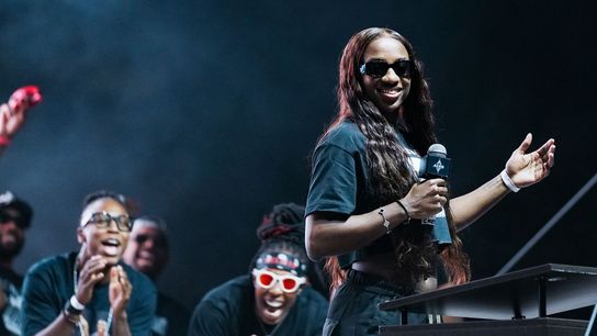 Jackie Young reacts to historic moment with Aces signing taken in Las Vegas (Las Vegas Aces)