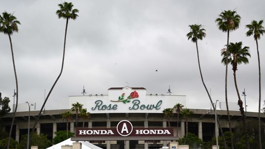 May 10, 2017; Pasadena CA, USA; General overall view of the Rose Bowl. The stadium is the proposed soccer venue for the 2024 Los Angeles Olympic Games. May 10, 2017; Pasadena CA, USA; General overall view of the Rose Bowl. The stadium is the proposed soccer venue for the 2024 Los Angeles Olympic Games.