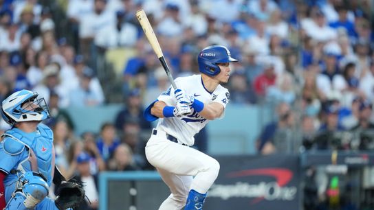 Dodgers' Tommy Edman to undergo surgery on right ankle; Expected back for spring 2026 taken in Los Angeles (Los Angeles Dodgers)