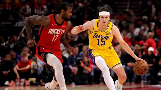 Reaves' return to starting lineup fuels Lakers closeout win taken at Toyota Center (Los Angeles Lakers)