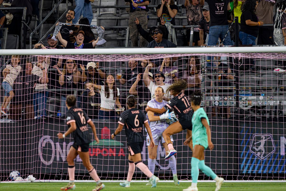 Angel City FC fans celebrating an intense save by goalkeeper Angela Anderson (19) during an NWSL game against the Kansas City Current on Wednesday May 20th, 2026 in Los Angeles, California. Angel City FC fans celebrating an intense save by goalkeeper Angela Anderson (19) during an NWSL game against the Kansas City Current on Wednesday May 20th, 2026 in Los Angeles, California.