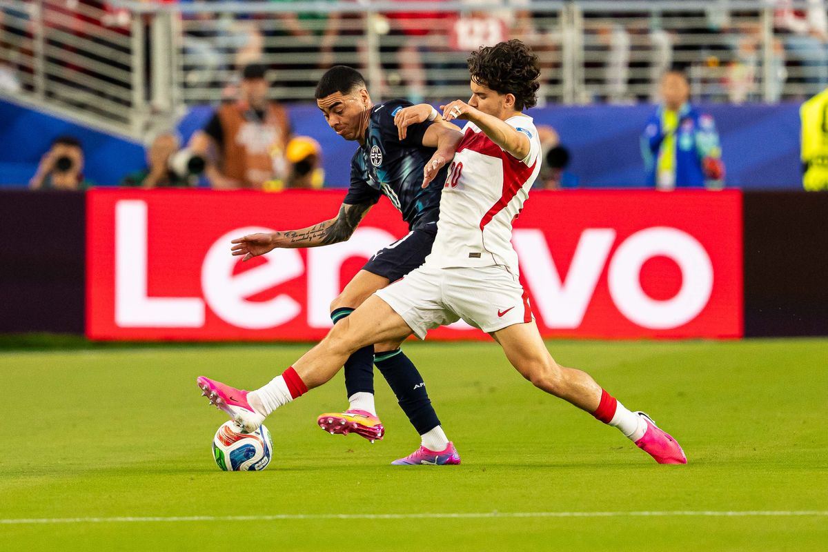 Miguel Almiron (19) of Paraguay fights for the ball during a 2026 FIFA World Cup match against Paraguay, Friday June 19th, 2026 in Santa Clara, Calif. Miguel Almiron (19) of Paraguay fights for the ball during a 2026 FIFA World Cup match against Paraguay, Friday June 19th, 2026 in Santa Clara, Calif.
