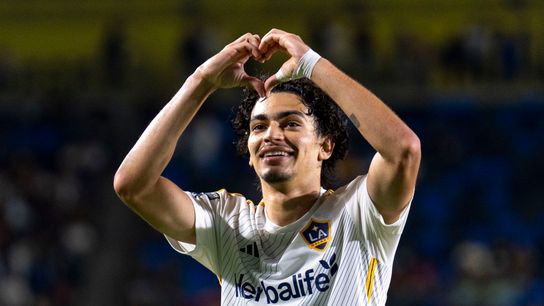 Galaxy extend Matheus Nascimento on loan from Botafogo with option to buy taken at Dignity Health Sports Park (LA Galaxy)