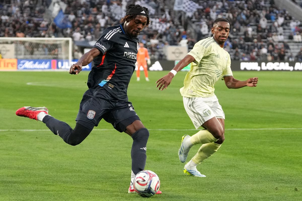 San Diego FC midfielder Manu Duah (26) crosses the ball during an MLS soccer game against the Portland Timbers, Saturday April 25, 2026 in San Diego, California. San Diego FC midfielder Manu Duah (26) crosses the ball during an MLS soccer game against the Portland Timbers, Saturday April 25, 2026 in San Diego, California.